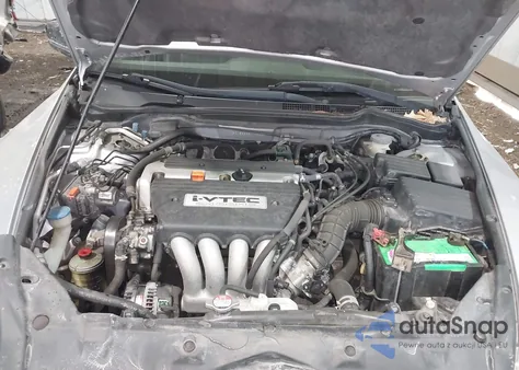 2005 Honda Accord 2.4 Ex z USA, uszkodzony, nr VIN 1HGCM56885A046481